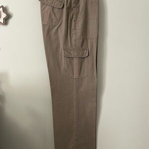 Cabela's Khaki Cargo Pants for Women